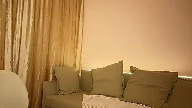 Alisia Mars online show from November 2025 04:06:01 PM