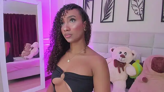 Snapshot of Amber__Sanchez chatting on March 2025 04:36:02 AM Amber Sanchez online show from March 2025 04:36:02 AM