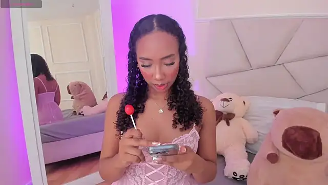 Snapshot of Amber__Sanchez chatting on March 2025 02:04:02 AM Amber Sanchez online show from March 2025 02:04:02 AM