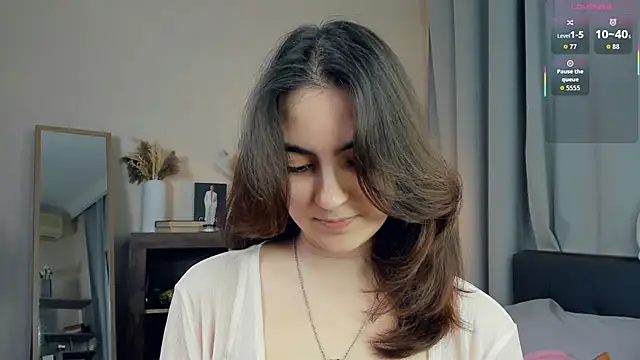 DracosMoon online show from September 2025 07:09:02 AM