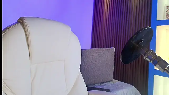 Snapshot of Antonella_Torres2 chatting on March 2026 03:34:01 AM Antonella Torres2 online show from March 2026 03:34:01 AM