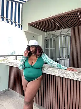 Snapshot of Just_Gissellex chatting on February 2025 06:49:02 PM Just Gissellex online show from February 2025 06:49:02 PM