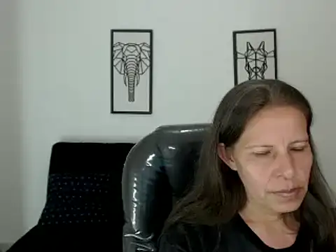 Milf karlye online show from January 2025 03:38:02 AM