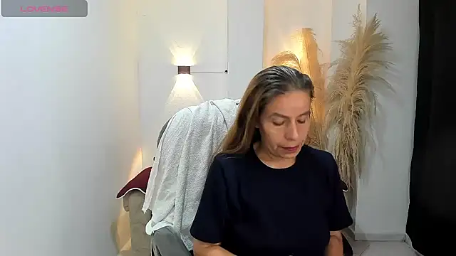 Milf karlye online show from June 2026 02:40:01 AM