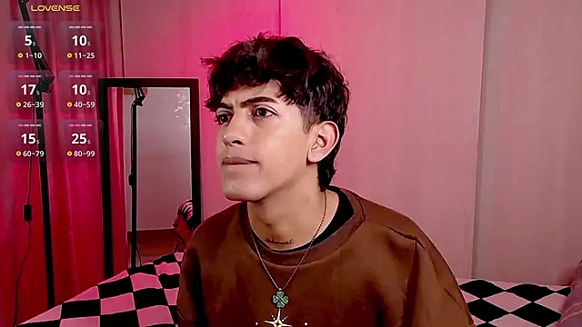 Snapshot of teobowny_ chatting on January 2025 02:04:01 PM teobowny online show from January 2025 02:04:01 PM