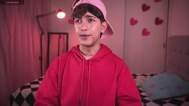 Snapshot of teobowny_ chatting on March 2025 07:32:02 PM teobowny online show from March 2025 07:32:02 PM