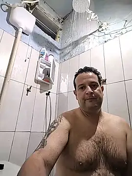Topezinho123 online show from May 2026 09:35:02 PM