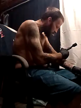 Whipit323 online show from March 2026 05:04:01 PM