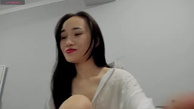 aenie online show from December 2024 10:10:02 AM