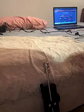 Snapshot of cretanbi chatting on September 2025 05:23:02 PM cretanbi online show from September 2025 05:23:02 PM