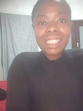 Snapshot of Luciouslips00 chatting on January 2025 06:52:01 PM Luciouslips00 online show from January 2025 06:52:01 PM