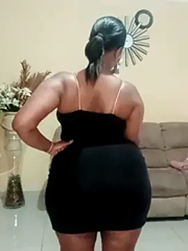 Snapshot of Luciouslips00 chatting on November 2025 12:15:02 PM Luciouslips00 online show from November 2025 12:15:02 PM