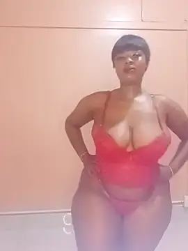 Luciouslips00 online show from June 2026 01:35:02 PM