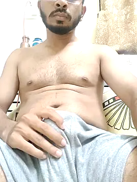 Punekarmanoj97 online show from September 2025 07:03:01 PM