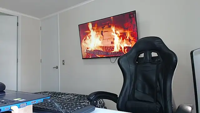 jonhklleyn online show from September 2025 06:41:02 PM