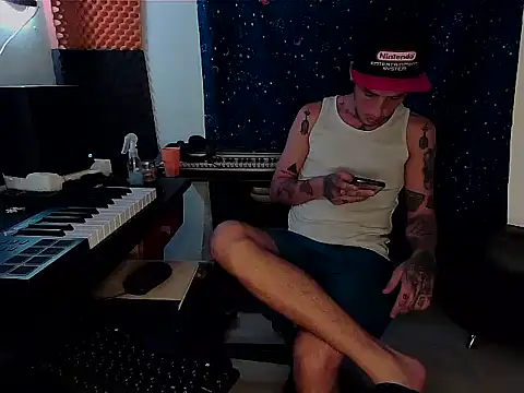 Snapshot of patrik_tattoo_ chatting on February 2025 11:09:02 PM patrik tattoo online show from February 2025 11:09:02 PM