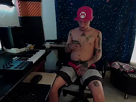 Snapshot of patrik_tattoo_ chatting on February 2025 05:02:02 PM patrik tattoo online show from February 2025 05:02:02 PM