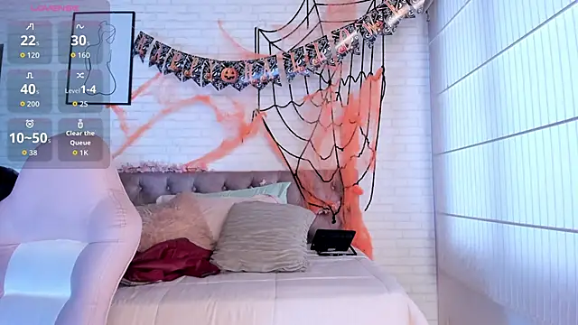 Kitty Pam online show from October 2025 09:21:02 PM