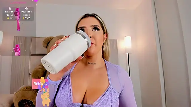 saraamiller  online show from February 2025 05:23:01 AM