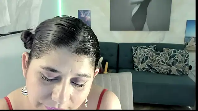 alinabozz1 online show from June 2026 03:01:01 AM