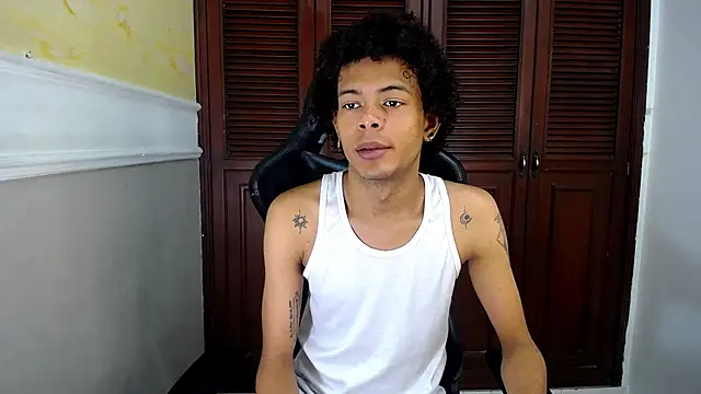 rose Skinny  online show from September 2025 06:35:01 PM