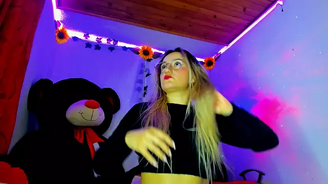 Keyth clement online show from December 2024 07:14:01 PM