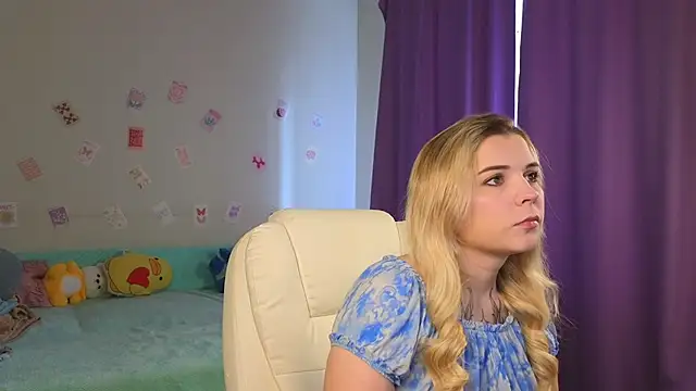 Kate Legend online show from May 2026 03:59:01 AM