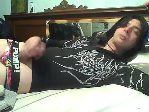 Snapshot of frank32love chatting on February 2026 02:54:01 PM frank32love online show from February 2026 02:54:01 PM