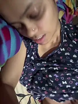 Snapshot of Miss-Kamini chatting on January 2025 07:25:01 AM Miss-Kamini online show from January 2025 07:25:01 AM