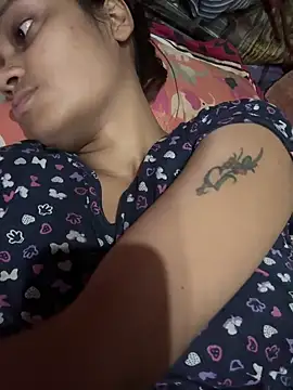 Snapshot of Miss-Kamini chatting on January 2025 04:27:02 PM Miss-Kamini online show from January 2025 04:27:02 PM