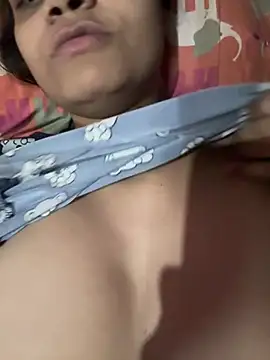 Snapshot of Miss-Kamini chatting on February 2025 08:17:02 PM Miss-Kamini online show from February 2025 08:17:02 PM