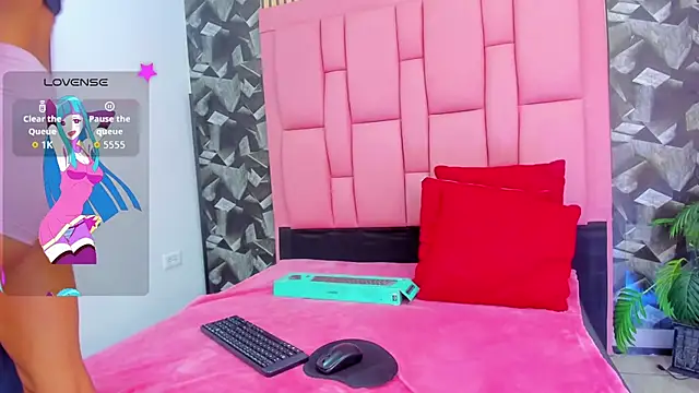 Snapshot of Brithanyslim chatting on February 2026 07:29:01 PM Brithanyslim online show from February 2026 07:29:01 PM