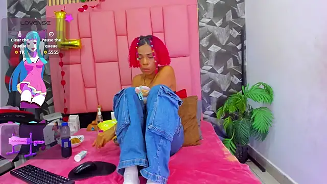 Brithanyslim online show from March 2026 07:30:01 PM