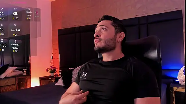 Snapshot of JossAckland chatting on September 2025 08:01:02 PM JossAckland online show from September 2025 08:01:02 PM