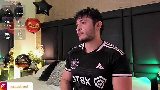 Snapshot of JossAckland chatting on October 2025 07:36:02 PM JossAckland online show from October 2025 07:36:02 PM