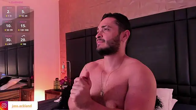 Snapshot of JossAckland chatting on November 2025 08:16:01 PM JossAckland online show from November 2025 08:16:01 PM