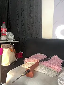 Snapshot of chiquimaturesexy chatting on March 2026 09:00:02 PM chiquimaturesexy online show from March 2026 09:00:02 PM