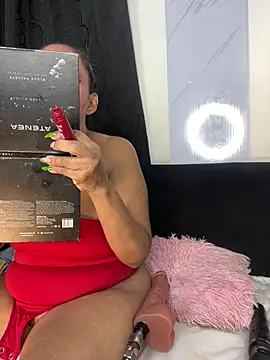 Snapshot of chiquimaturesexy chatting on March 2026 05:49:01 PM chiquimaturesexy online show from March 2026 05:49:01 PM