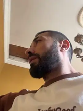 Snapshot of djtimka chatting on December 2025 05:57:01 AM djtimka online show from December 2025 05:57:01 AM