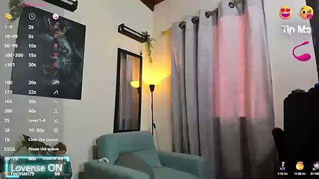 Snapshot of sabrina_clementss chatting on January 2025 07:16:02 PM sabrina clementss online show from January 2025 07:16:02 PM