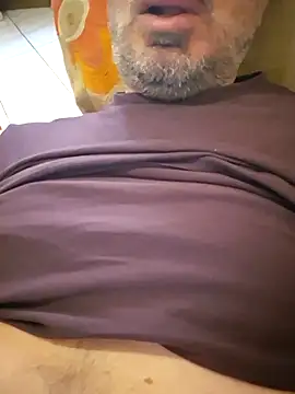 Snapshot of 1talianBeutifulCock chatting on April 2026 11:59:01 AM 1talianBeutifulCock online show from April 2026 11:59:01 AM