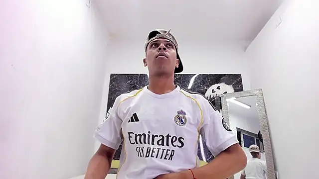 ada-brooke online show from November 2025 01:17:02 AM