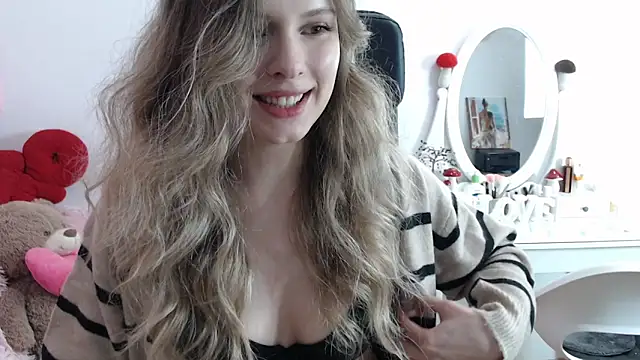 Snapshot of _sweettreat chatting on September 2025 11:48:02 PM sweettreat online show from September 2025 11:48:02 PM