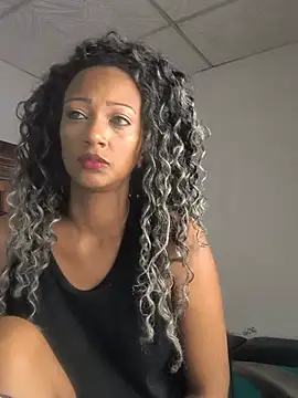 Snapshot of Amaliu_ chatting on July 2026 10:05:01 PM Amaliu online show from July 2026 10:05:01 PM