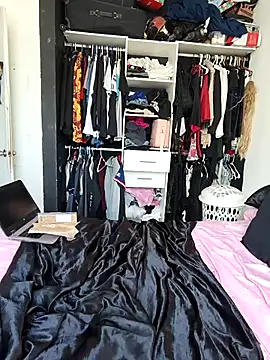 Snapshot of Lisacasandra chatting on October 2025 02:19:01 PM Lisacasandra online show from October 2025 02:19:01 PM