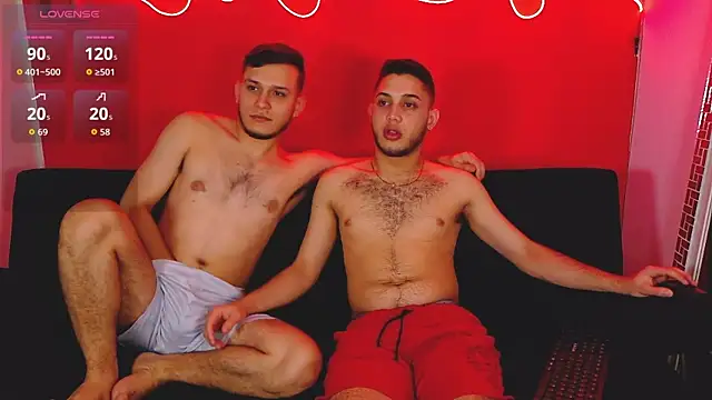 Snapshot of TommyandBillie chatting on September 2025 01:41:02 AM TommyandBillie online show from September 2025 01:41:02 AM