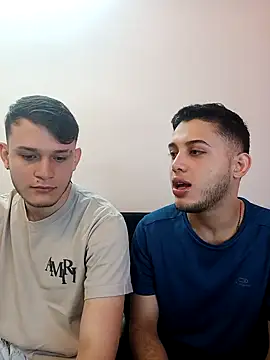 Snapshot of TommyandBillie chatting on September 2025 12:21:01 PM TommyandBillie online show from September 2025 12:21:01 PM