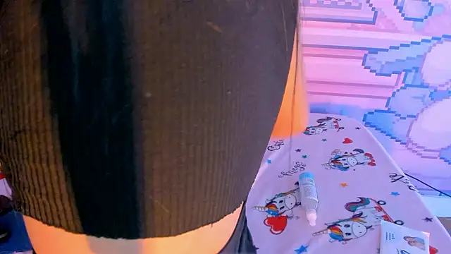  18alice online show from December 2024 08:41:01 AM