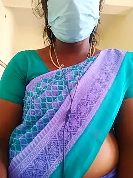 Snapshot of Preethytamilsexy chatting on May 2026 09:17:02 AM Preethytamilsexy online show from May 2026 09:17:02 AM