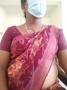Snapshot of Preethytamilsexy chatting on June 2026 11:55:01 AM Preethytamilsexy online show from June 2026 11:55:01 AM